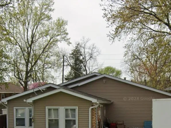 220 N Ash St, Hobart, IN 46342