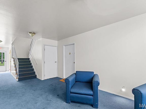 4th image of 1051 Lafayette Ct