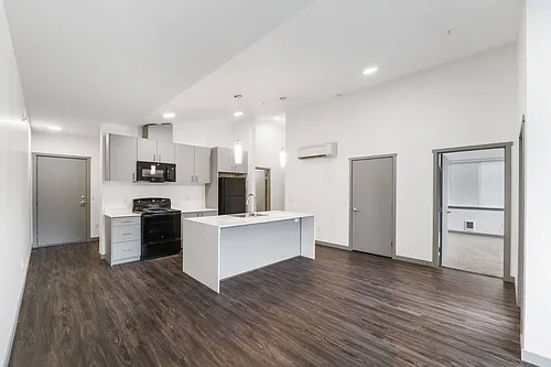 Floor plan 2 Bed 2 Bath (A)