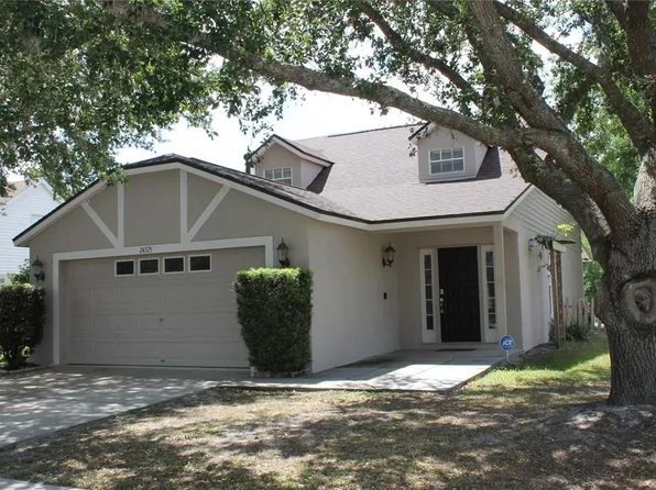 24325 Landing Dr, Lutz, FL 33559