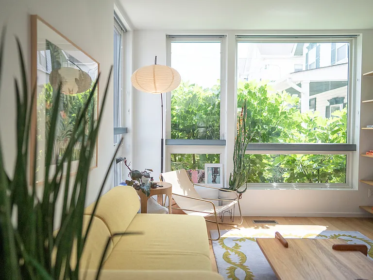 1201 Kearny St NE #101 — Photo 1