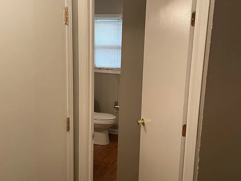 Master bathroom access