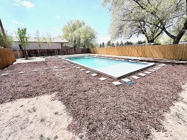 239 Nancy St — Photo 41