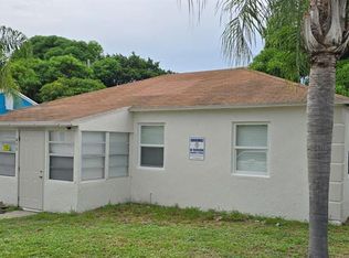 632 W 2nd St, Riviera Beach, FL 33404