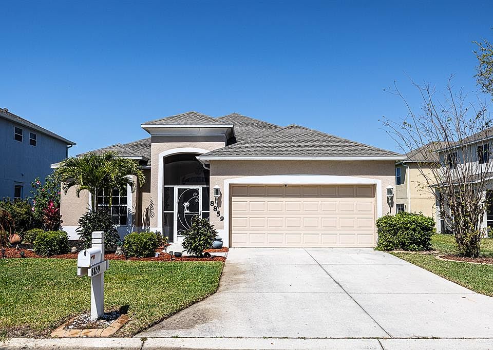 1st image of 8859 Founders Cir
