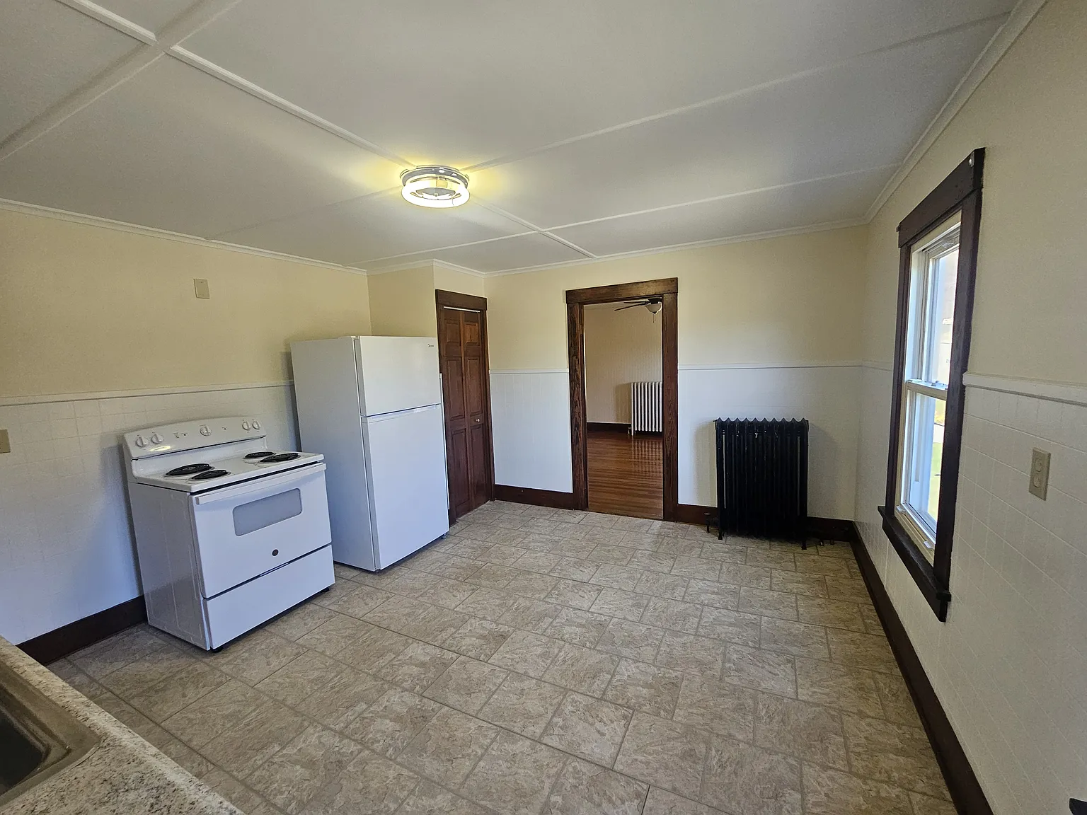 1 bed, 500 sqft, $1,250 — Photo 3