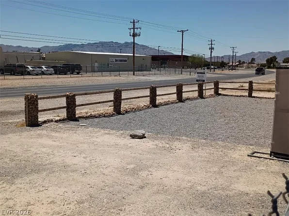 560 E Calvada Blvd, Pahrump, NV 89048