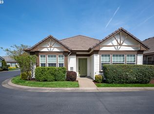 3112 Lake Crest Dr, Eugene, OR 97408
