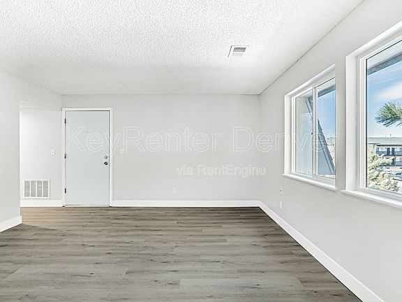 4th image of 602 South St APT A