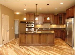 3347 Millbrook Cir, Stillwater, MN 55082