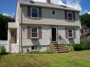25 Howard St, Wakefield, MA 01880