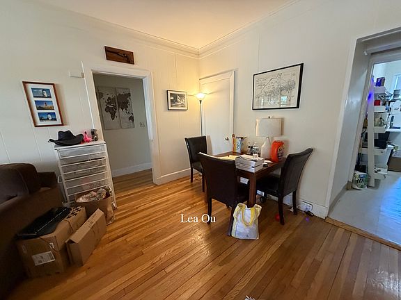 3rd image of 130 Englewood Ave APT 6