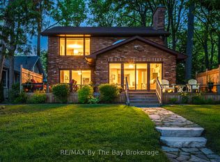 38 Willow Dr, Tiny, ON L0L1P1