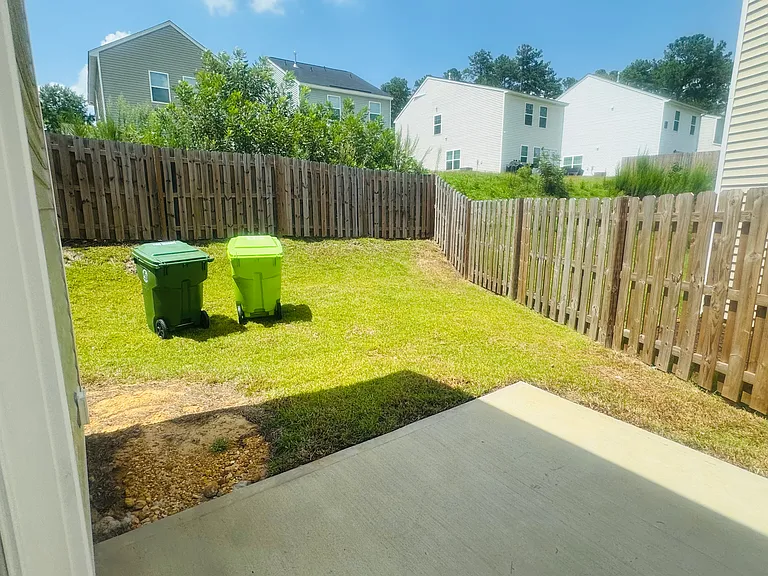 121 Kings Parish Ct — Photo 20