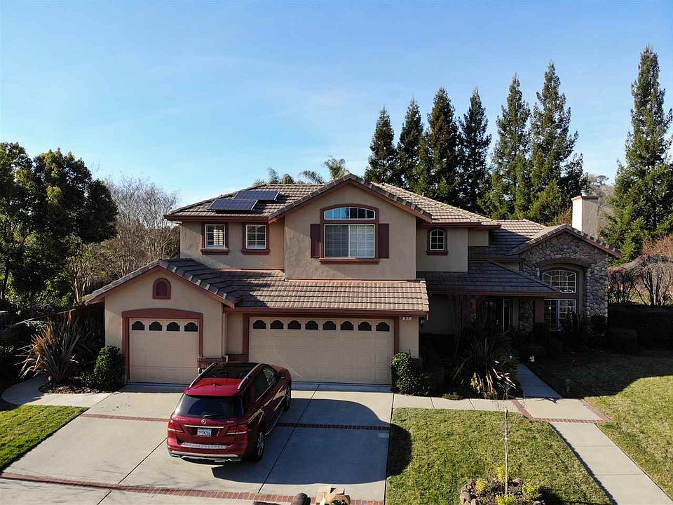 1st image of 311 Amelia Ln
