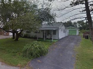 1066 Saint Margaret Dr, Cahokia, IL 62206