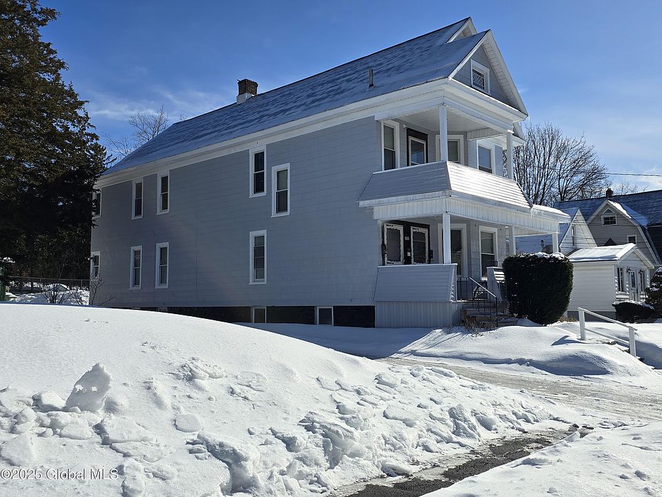2nd image of 1668 Avenue B