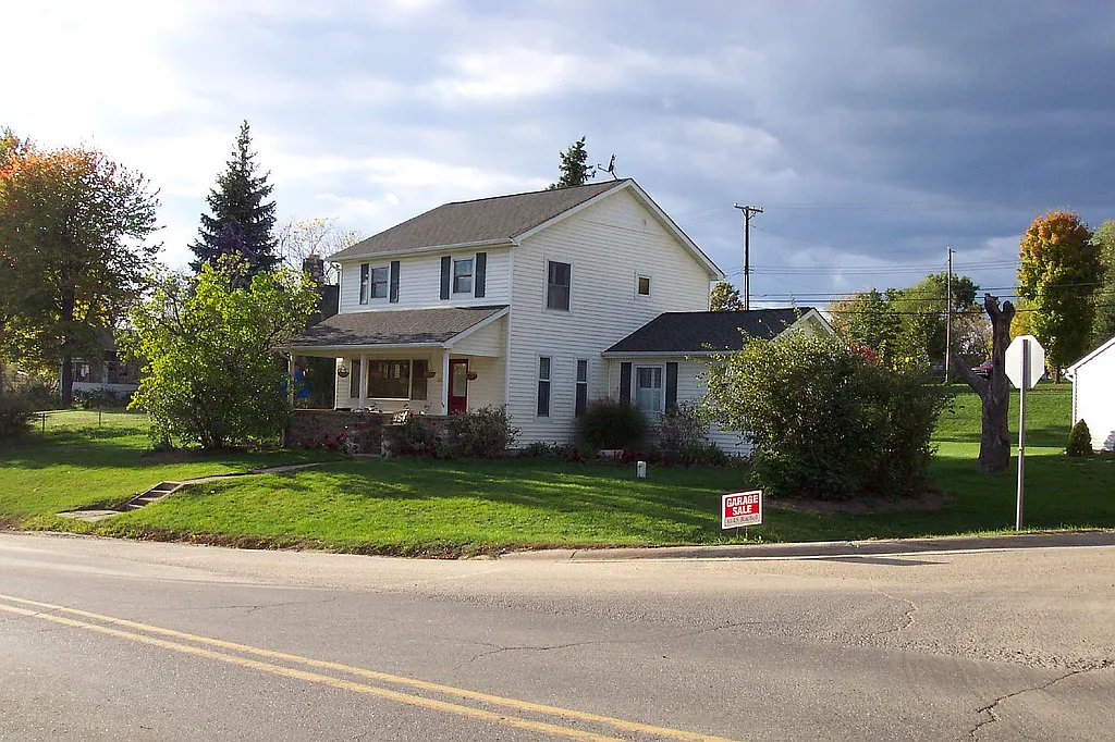 206 Broadway Rd photo 1