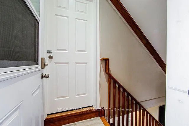 27 Lavender Rd — Photo 2