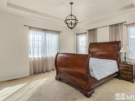 4th image of 2815 Albazano Dr