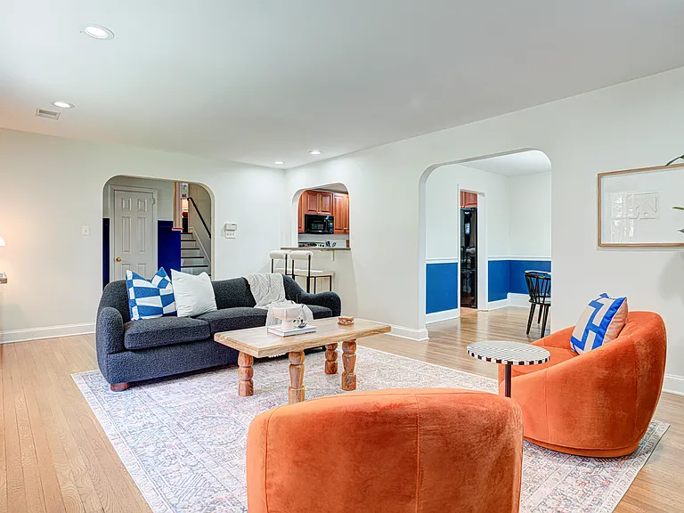 7 Carol Ln — Photo 4
