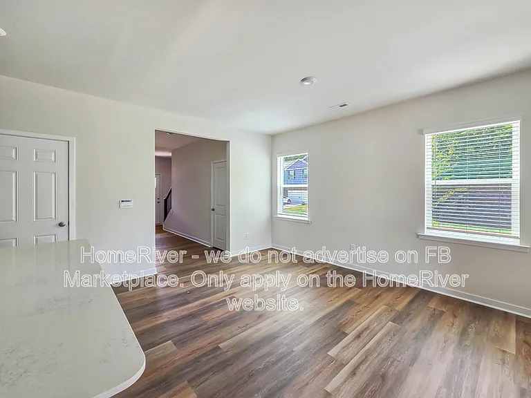 2801 Frances View Ln — Photo 9