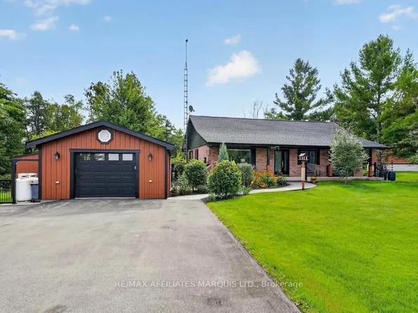 17576 Island Rd, South Stormont, ON K0C 1S0