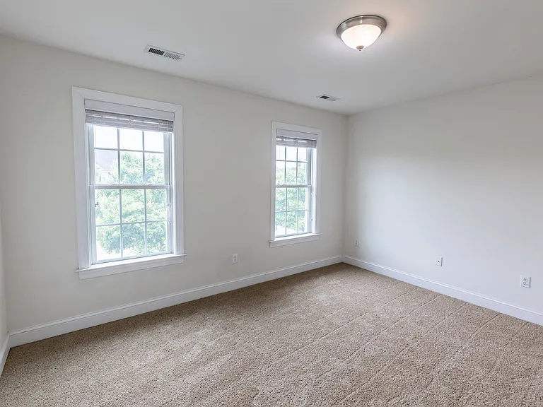 12306 Declaration Ave — Photo 52