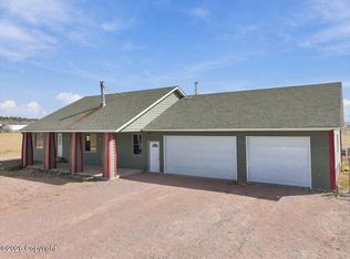 2 Quail Ln, Moorcroft, WY 82721