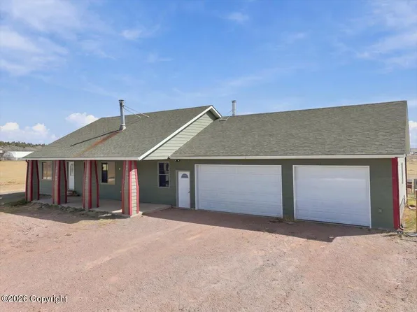 2 Quail Ln, Moorcroft, WY 82721