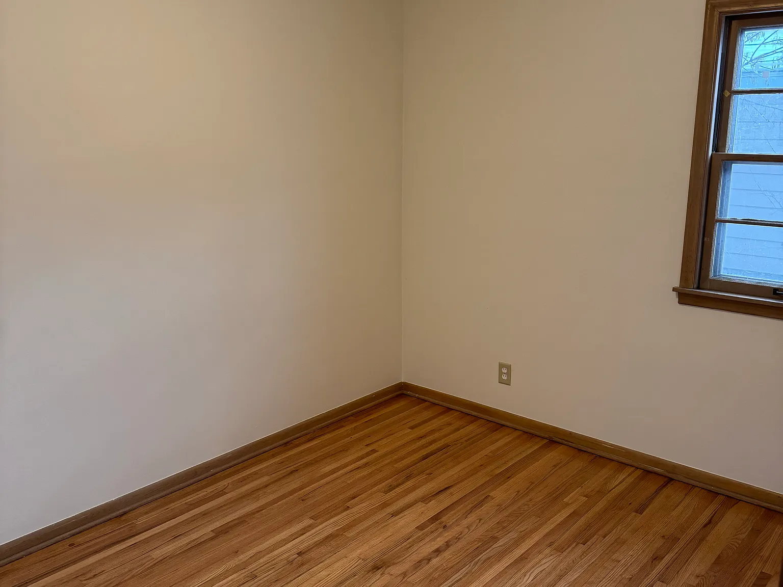 4 bed, 1700 sqft, $2,500 — Photo 4