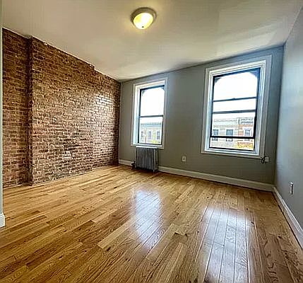 1st image of 290 Suydam St APT 3L