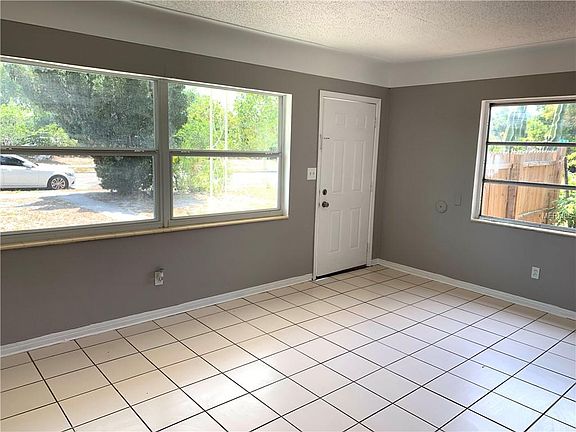 2nd image of 5051 6th Ave S