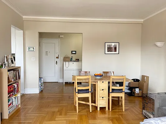 Rented by Rita S Citrin, LREB | media 30