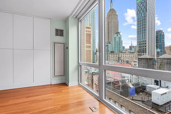 Rented by Douglas Elliman | media 26