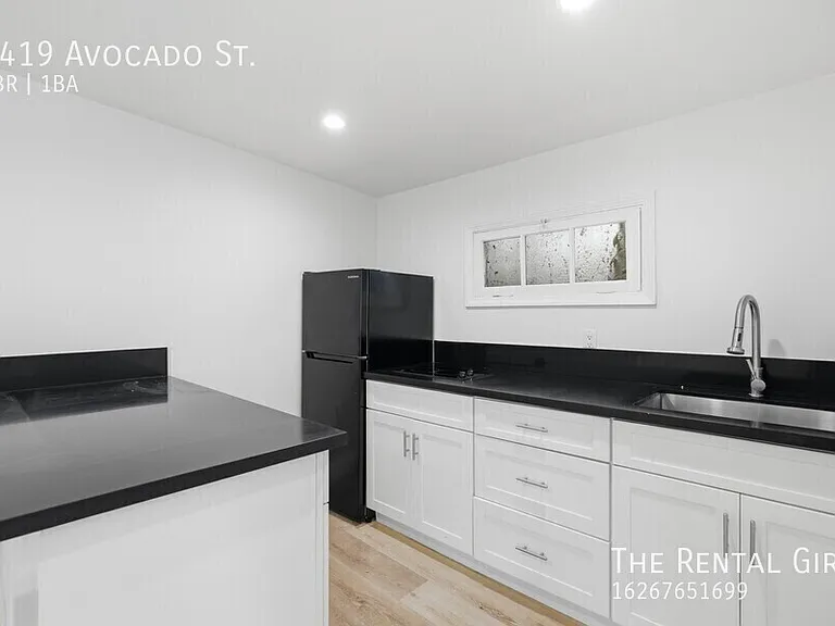 4419 Avocado St — Photo 5