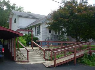 106 Gibson Dr, Elizabeth, PA