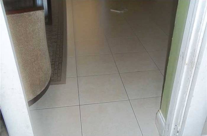 1st image of 221 NW 12th St #3
