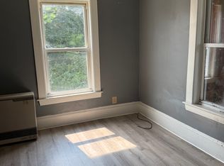 209 Waldo St #3B, Rumford, ME 04276