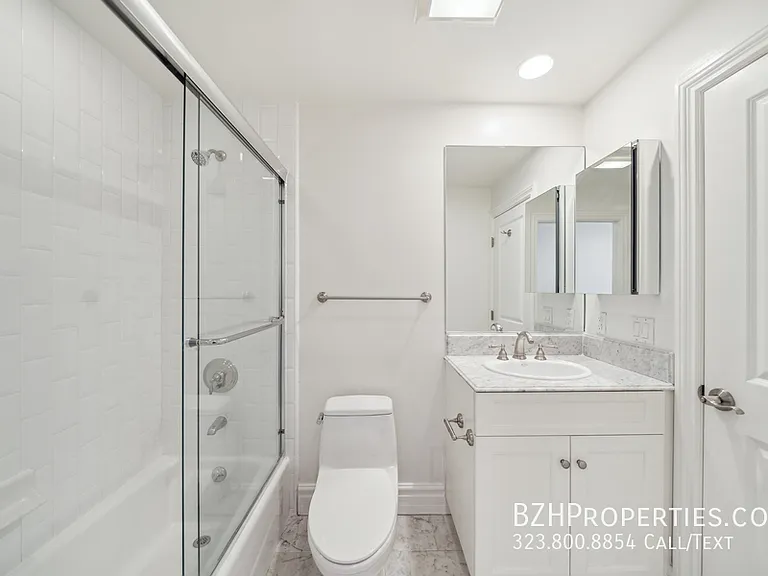 1050 S Holt Ave #404A — Photo 10