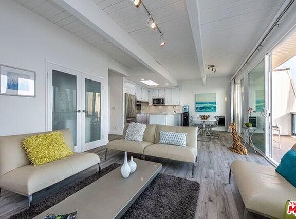 5th image of 11950 E Whalers Ln