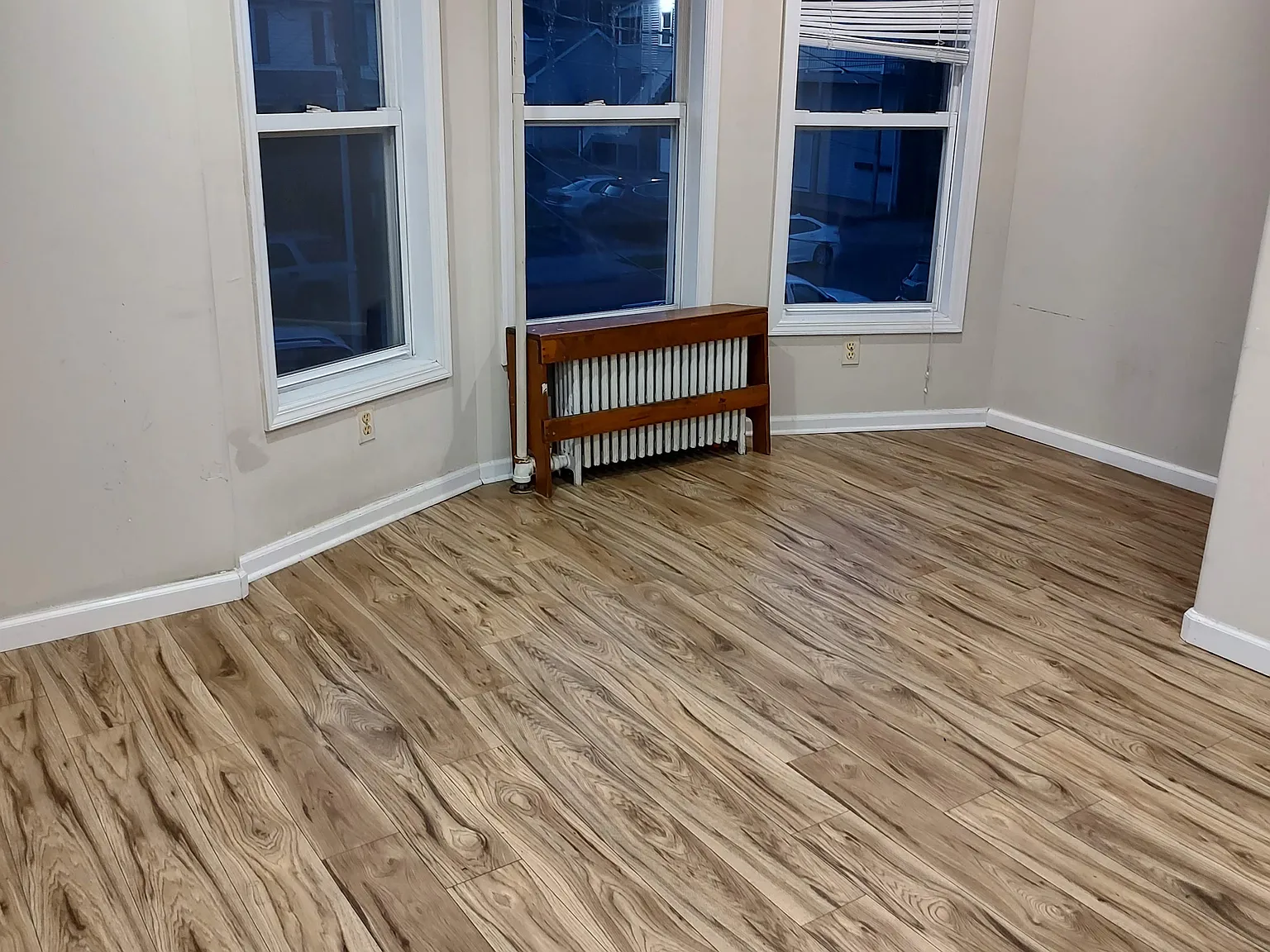 4 bed, $3,150 — Photo 2