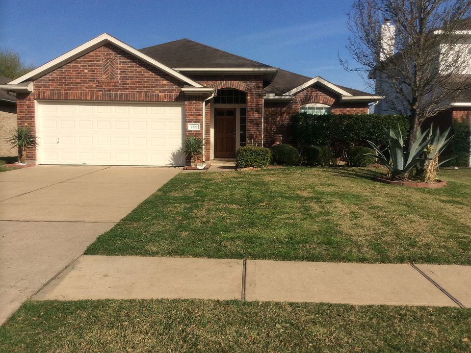 1st image of 7227 Branford Park Ln