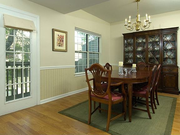 Spacious Dining Room