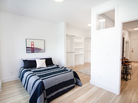 5th image of 1290 Grove St APT 604