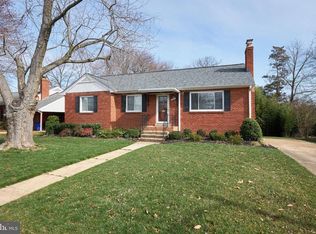 2513 N Sycamore St, Arlington, VA 22207