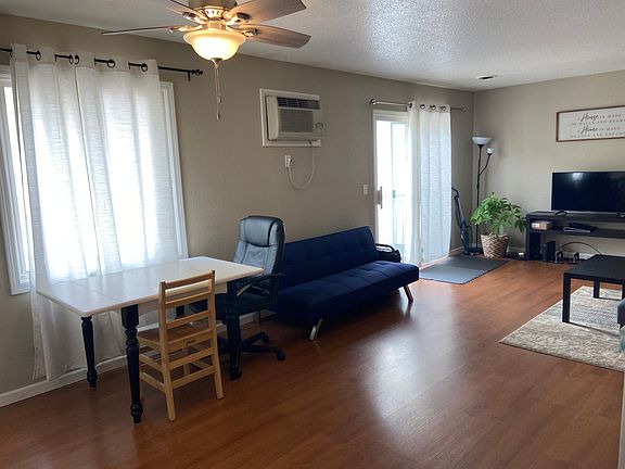 3rd image of 937 Wescott Trl #308