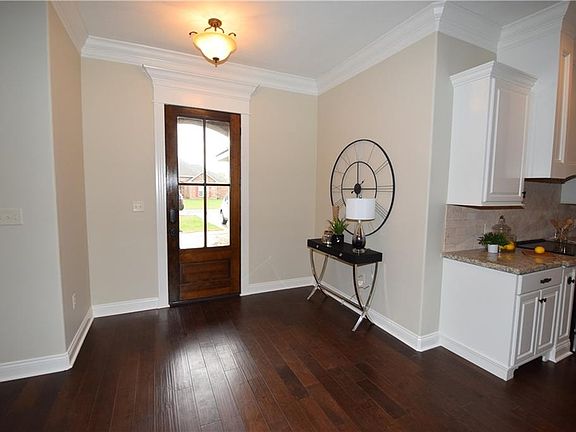 4th image of 1349 W Eagles Nest Dr