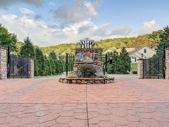2nd image of 1701 Skyland Falls Ct #1701
