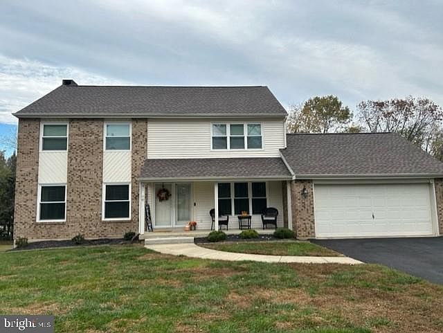 1st image of 45 Hayloft Cir